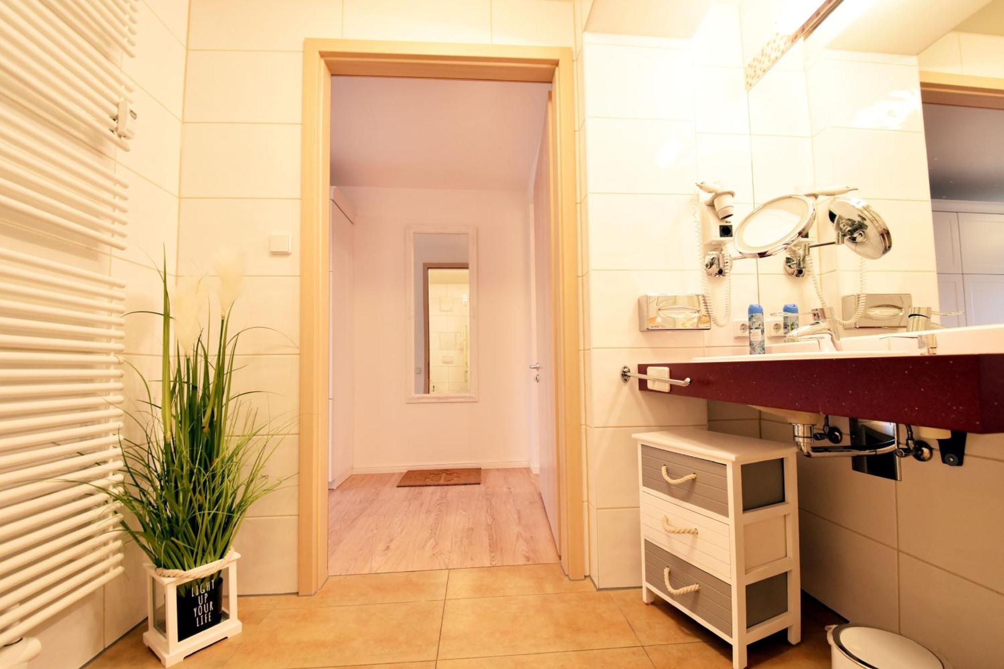 Ferienwohnung Traumduene Im Ostseebad Baabe Exterior photo